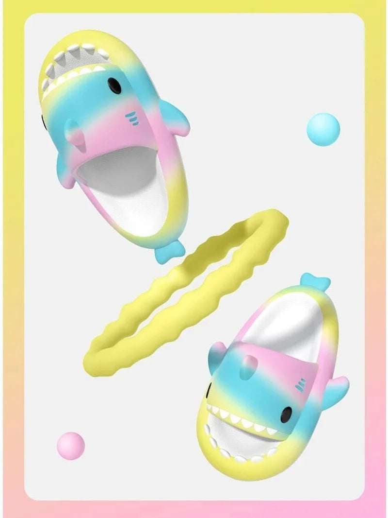 2024 Cute Summer EVA Gradient Shark Slippers Kids Candy Color Soft Indoor Sandals Women Men Fashion Outdoor Thick Sole Slides