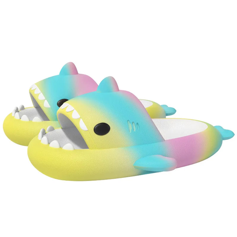 2024 Cute Summer EVA Gradient Shark Slippers Kids Candy Color Soft Indoor Sandals Women Men Fashion Outdoor Thick Sole Slides