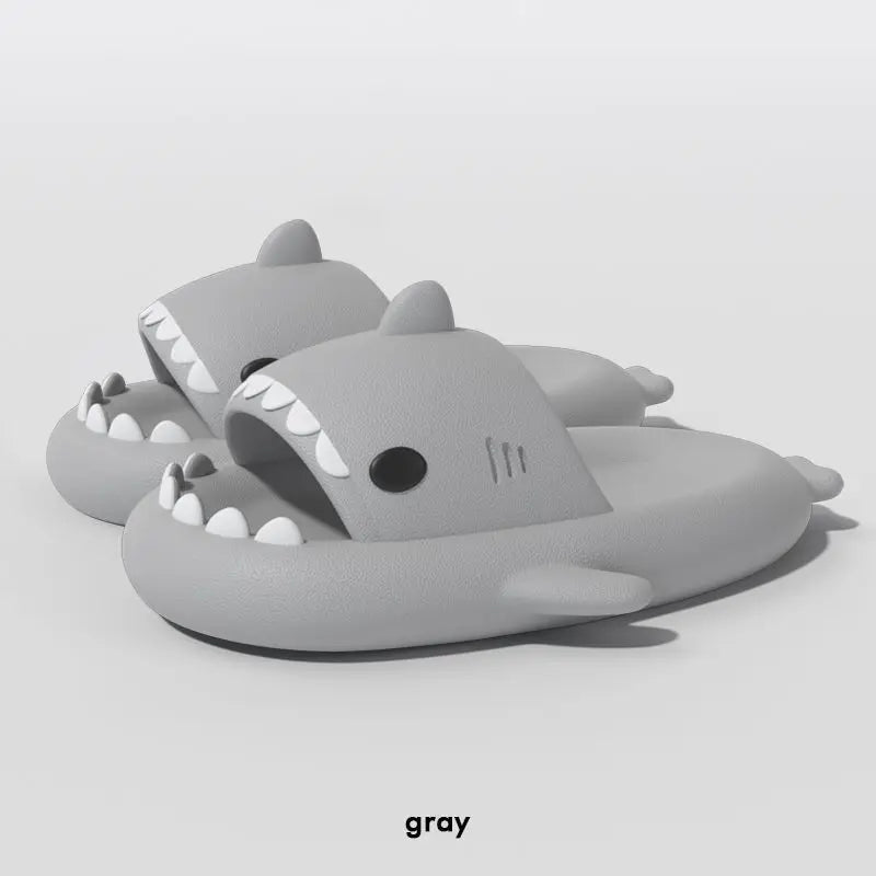 2024 Cute Summer EVA Gradient Shark Slippers Kids Candy Color Soft Indoor Sandals Women Men Fashion Outdoor Thick Sole Slides